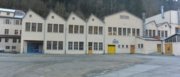 Saint-Ursanne - Locaux industriels / Entrepôts